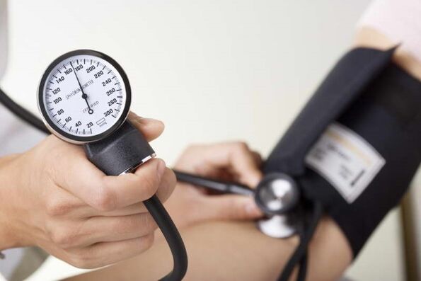 Jalma anu tekanan darah tinggi dilarang nuturkeun diet anu teu puguh